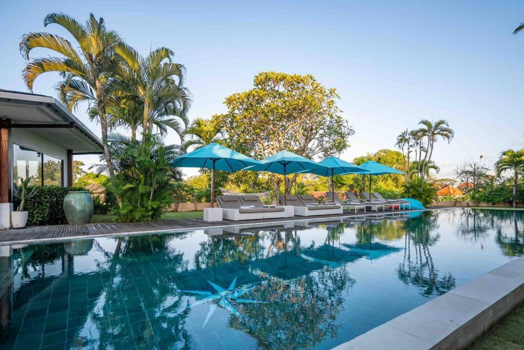 Villa Mimpi Nyata Canggu Exterior foto